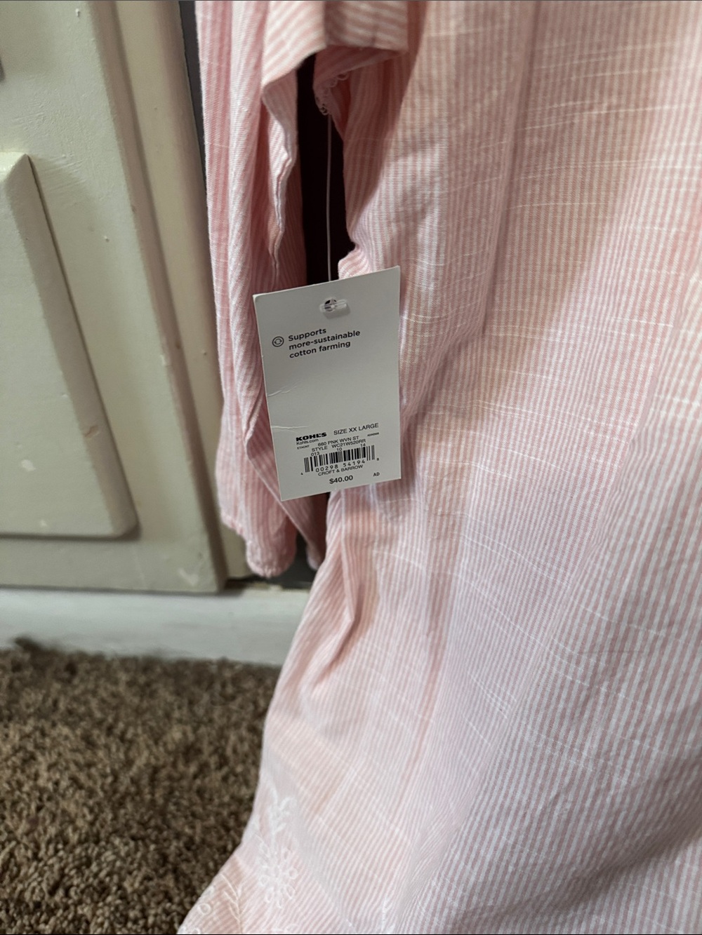 Croft & barrow Light Pink V‑Neck Tunic with Embroidered Scallop Hem - Picture 4 of 4